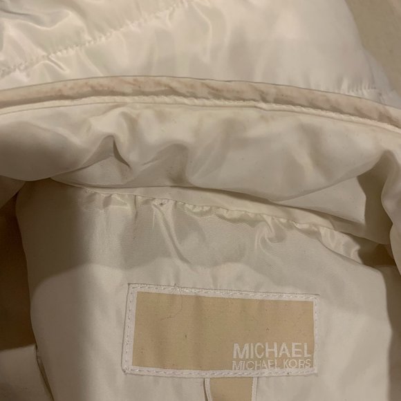 Michael Kors~ Puffer Vest - Picture 15 of 16